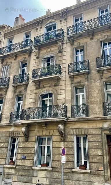 Appartement à MARSEILLE-8E