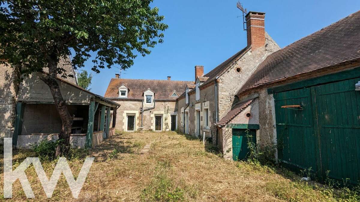 Maison à GERMIGNY-DES-PRES