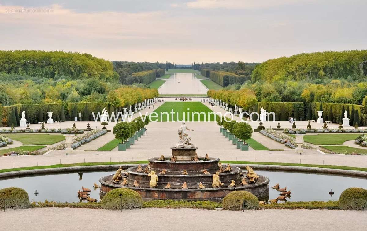 Appartement à VERSAILLES