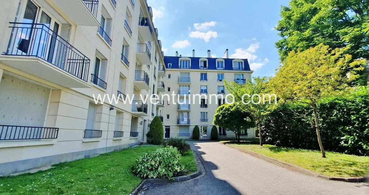 Appartement à VERSAILLES