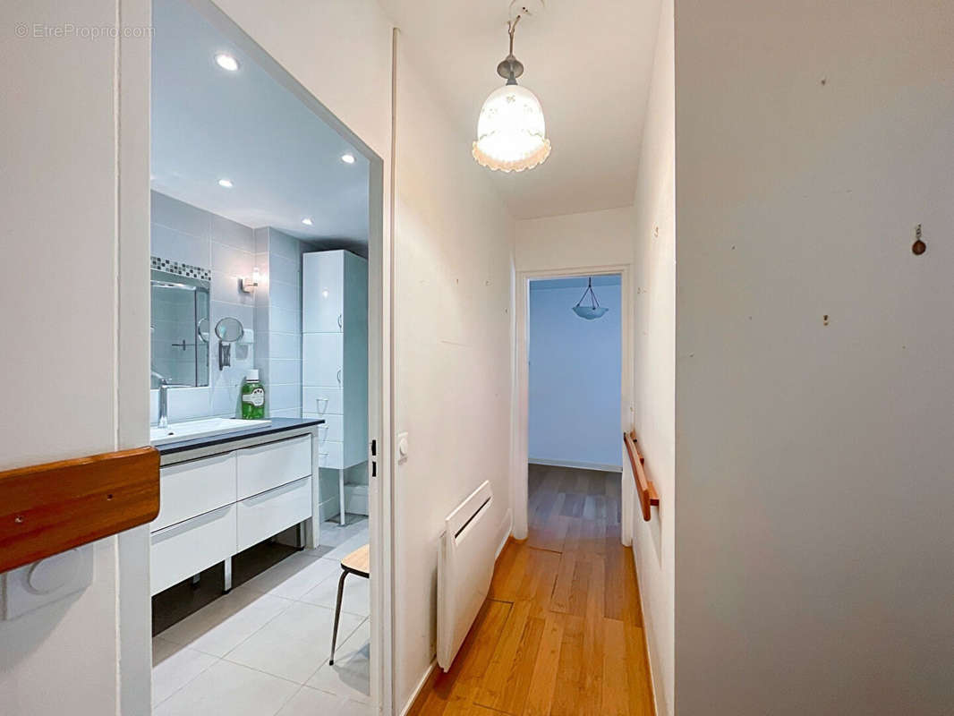 Appartement à MARSEILLE-12E