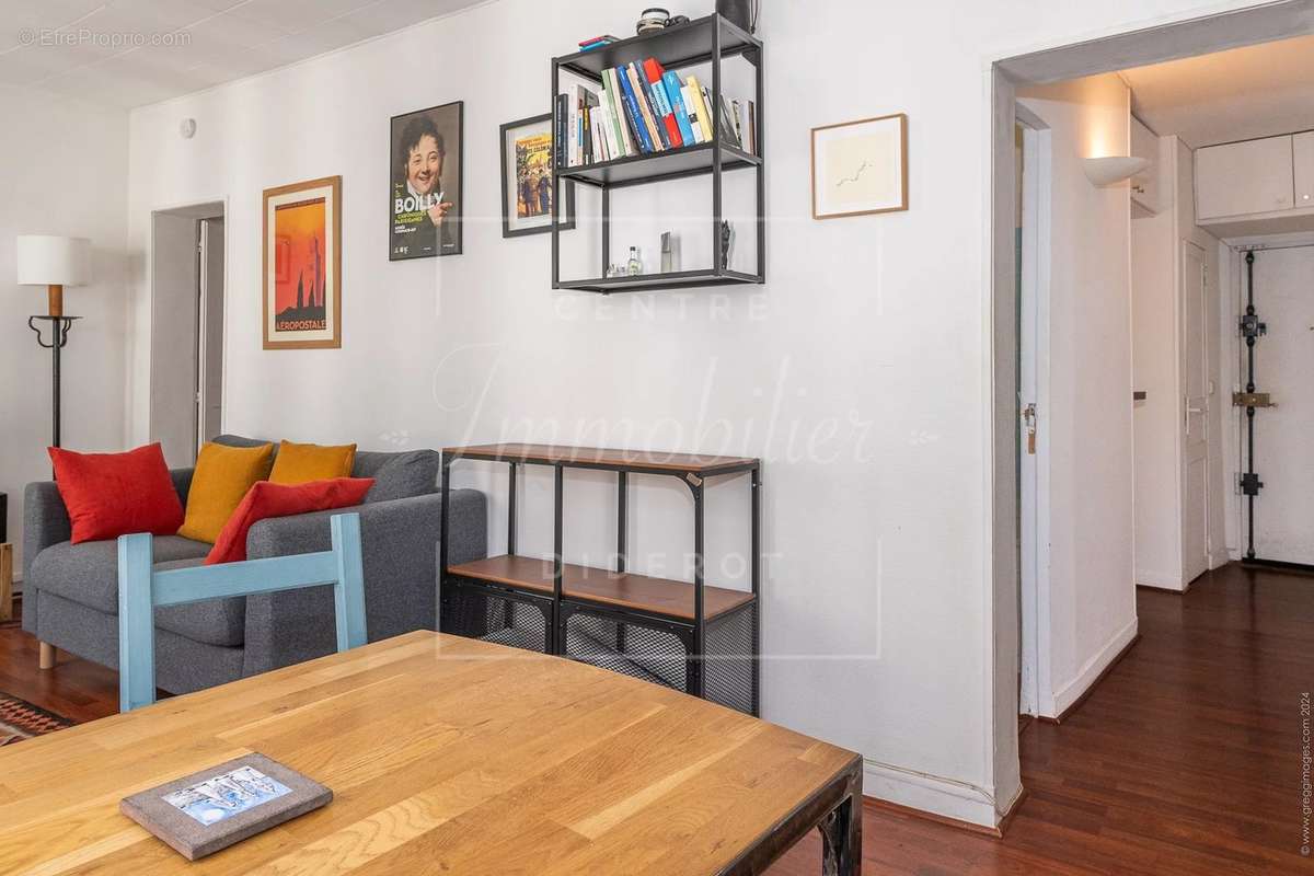 Appartement à PARIS-12E