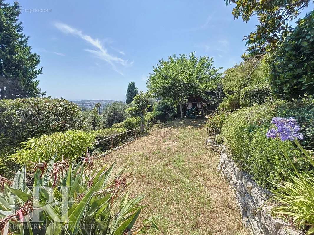 Maison à MOUGINS