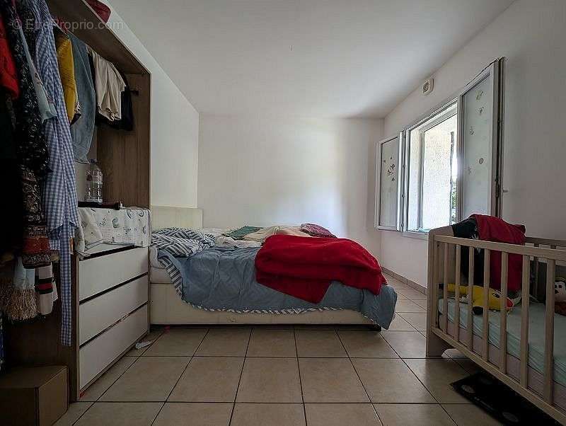 Appartement à MALLEMORT