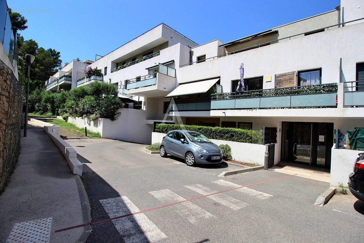 Appartement à HYERES