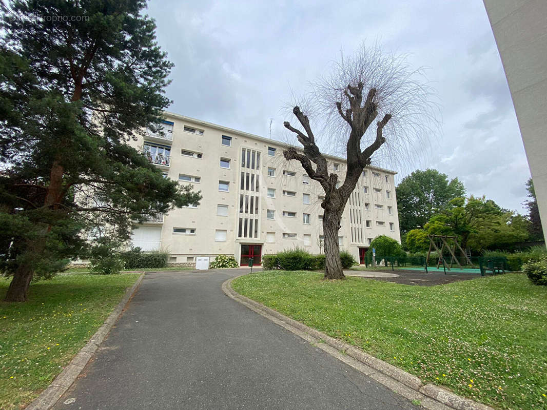 Appartement à NOGENT-SUR-MARNE