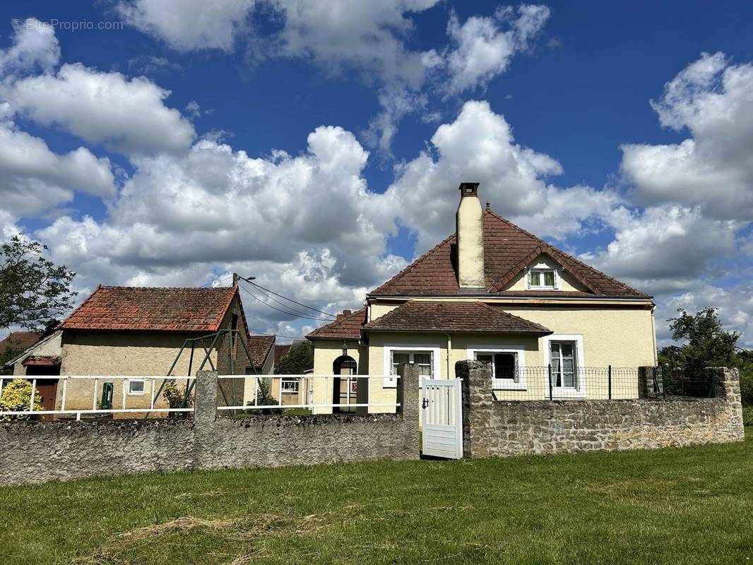 Maison à CHAVIN