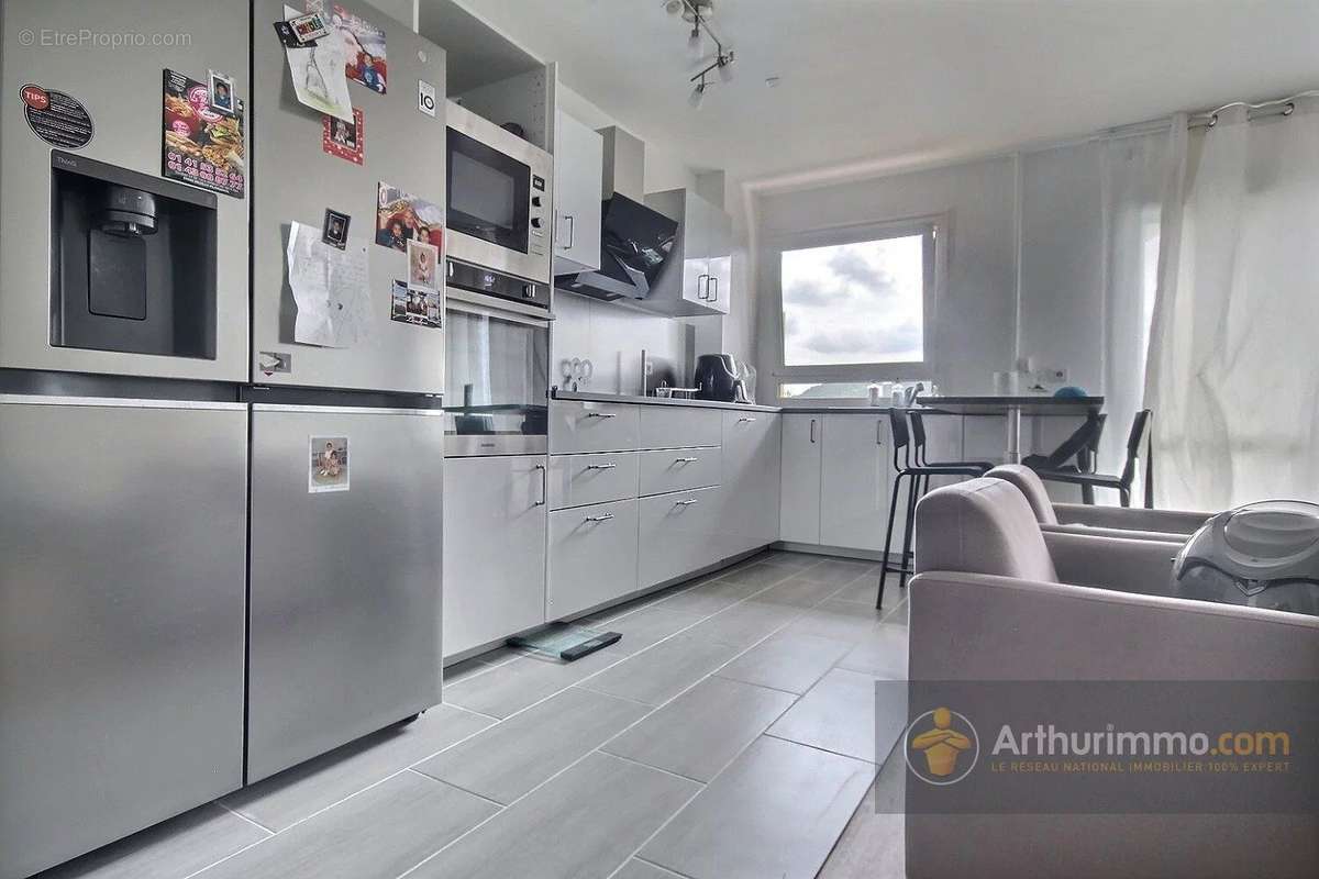 Appartement à ROSNY-SOUS-BOIS