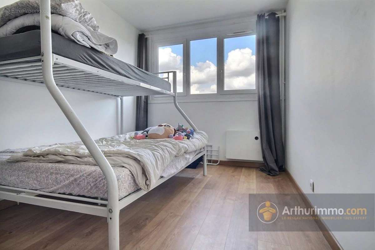 Appartement à ROSNY-SOUS-BOIS