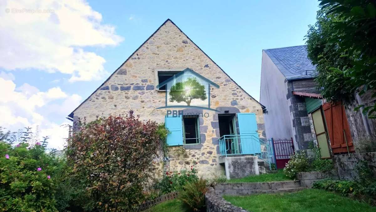 Maison à LA BOURBOULE