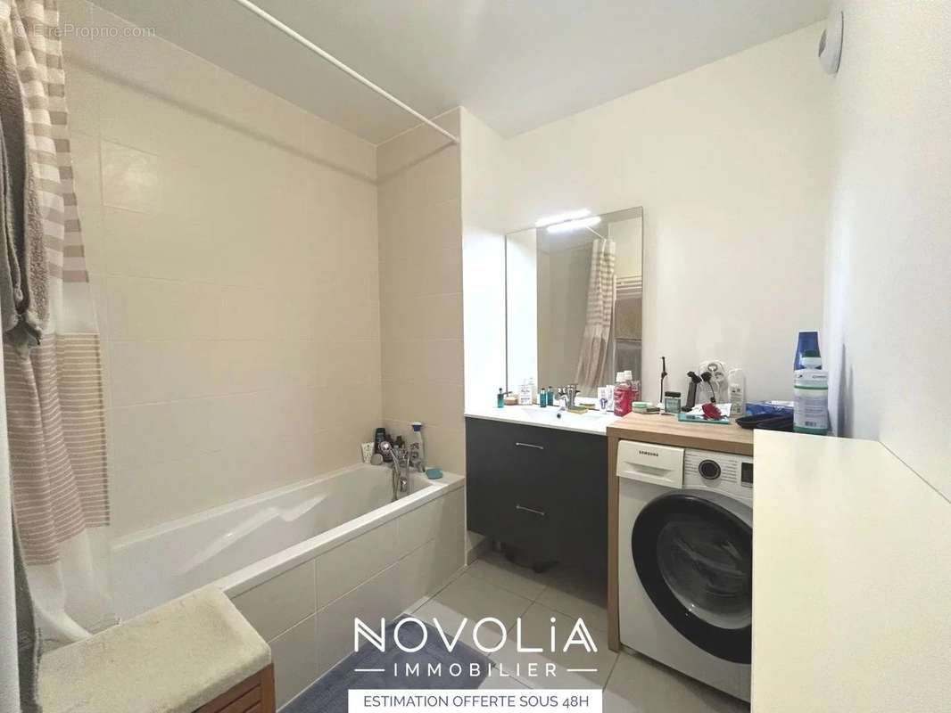 Appartement à LYON-8E