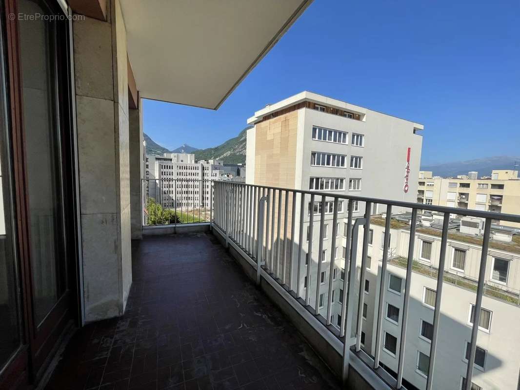 Appartement à GRENOBLE