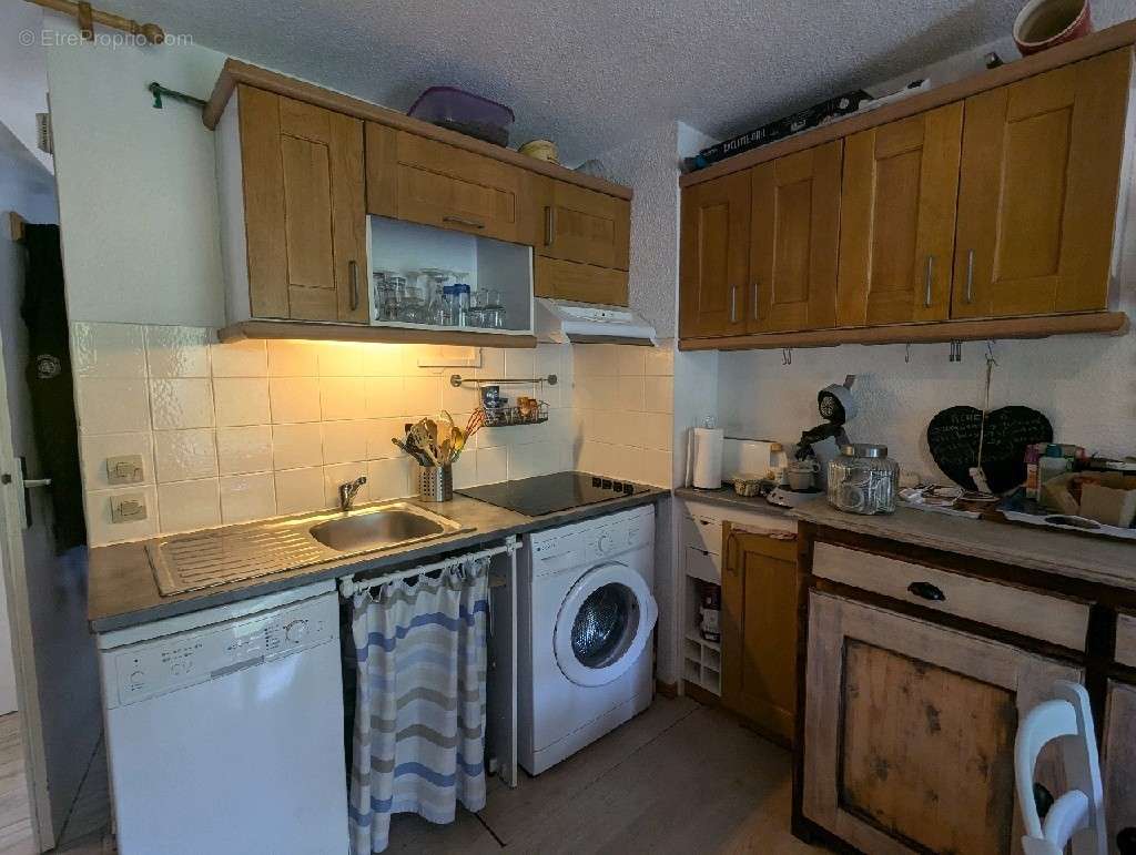 Appartement à MORILLON