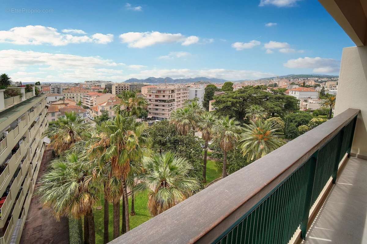 Appartement à CANNES