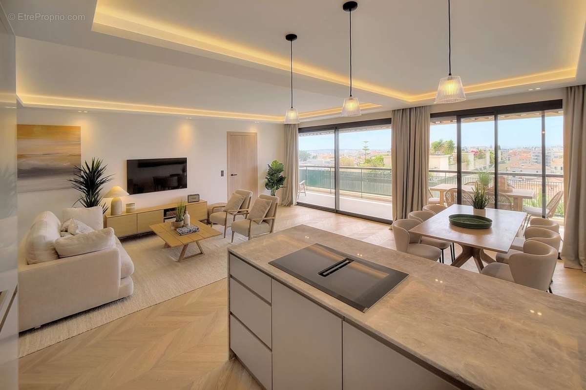 Appartement à CANNES