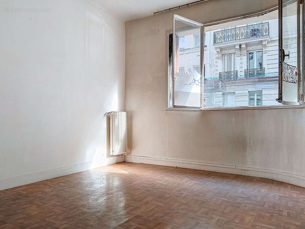 Appartement à PARIS-12E