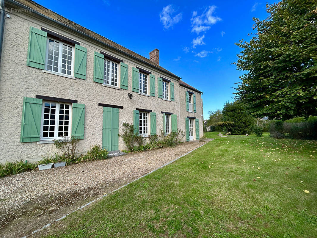 Maison à MONTFORT-L&#039;AMAURY