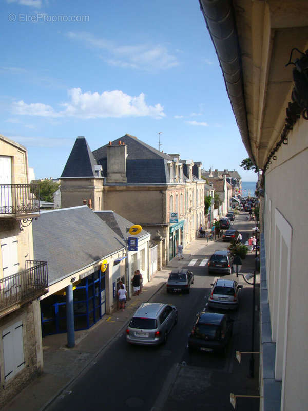 Appartement à LUC-SUR-MER