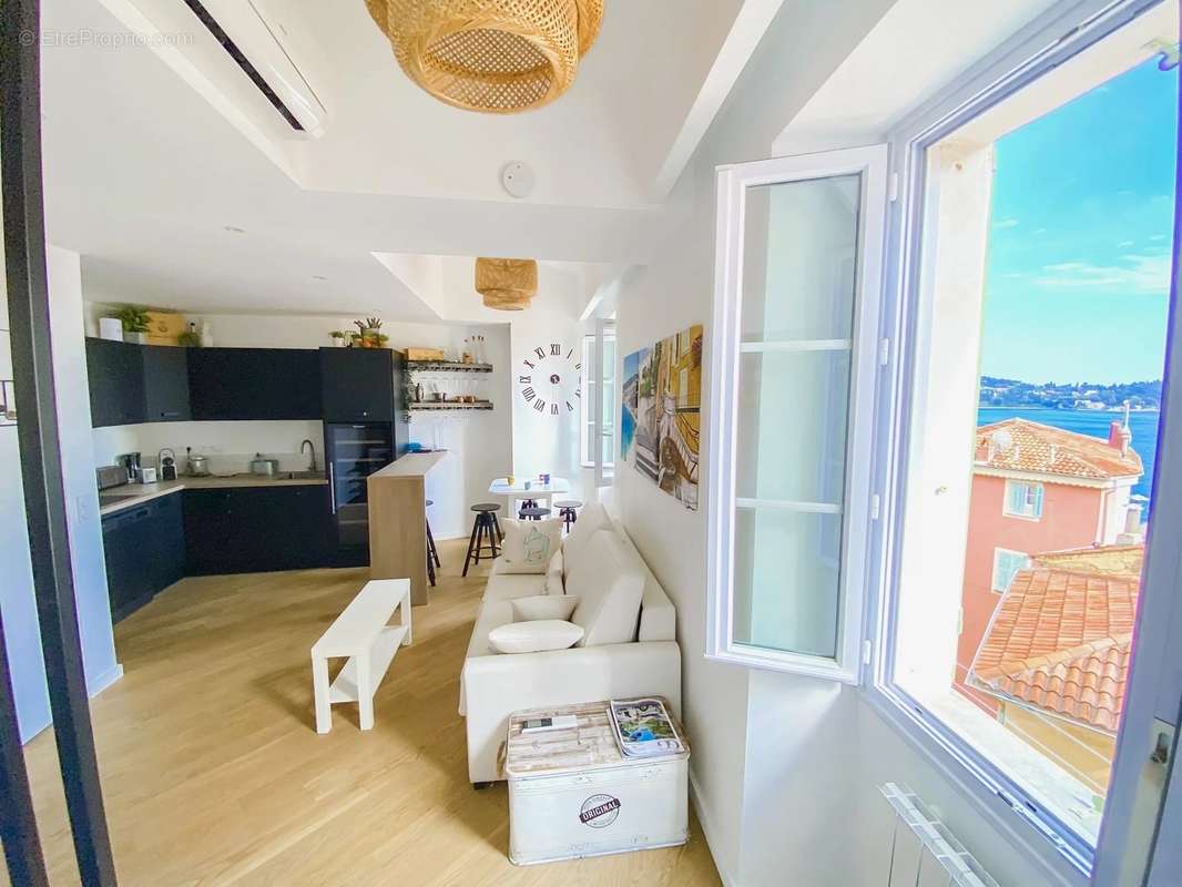 Appartement à VILLEFRANCHE-SUR-MER