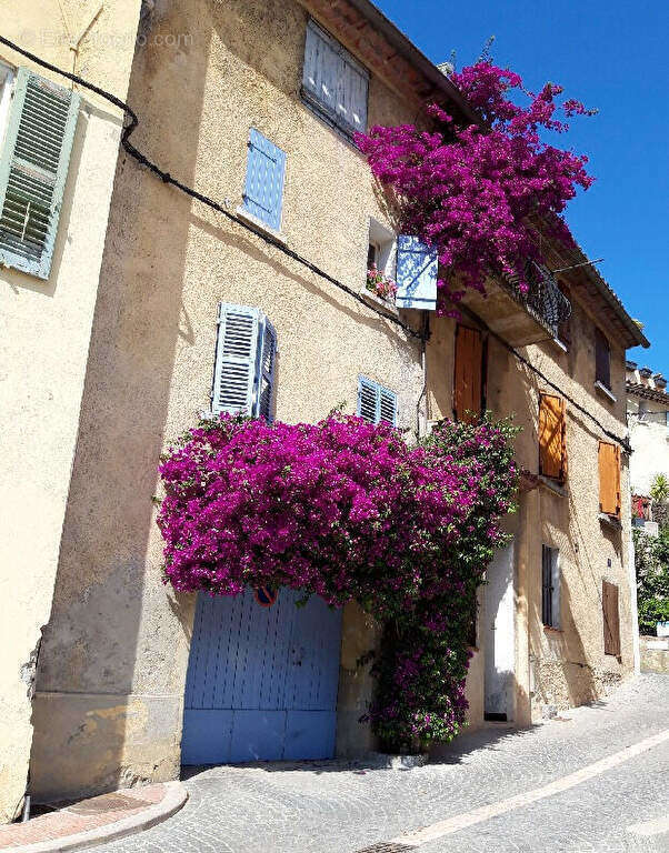 Maison à OLLIOULES