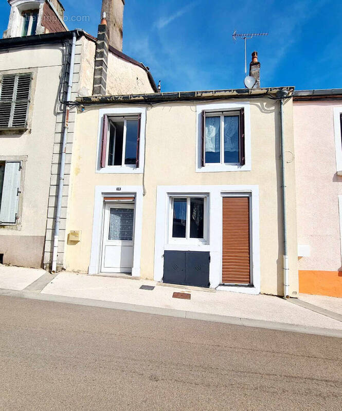 Maison à BOURBONNE-LES-BAINS