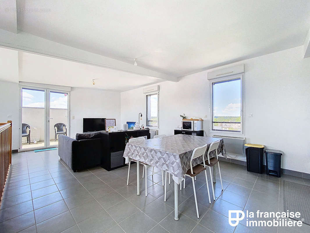 Appartement à MONTAUBAN-DE-BRETAGNE