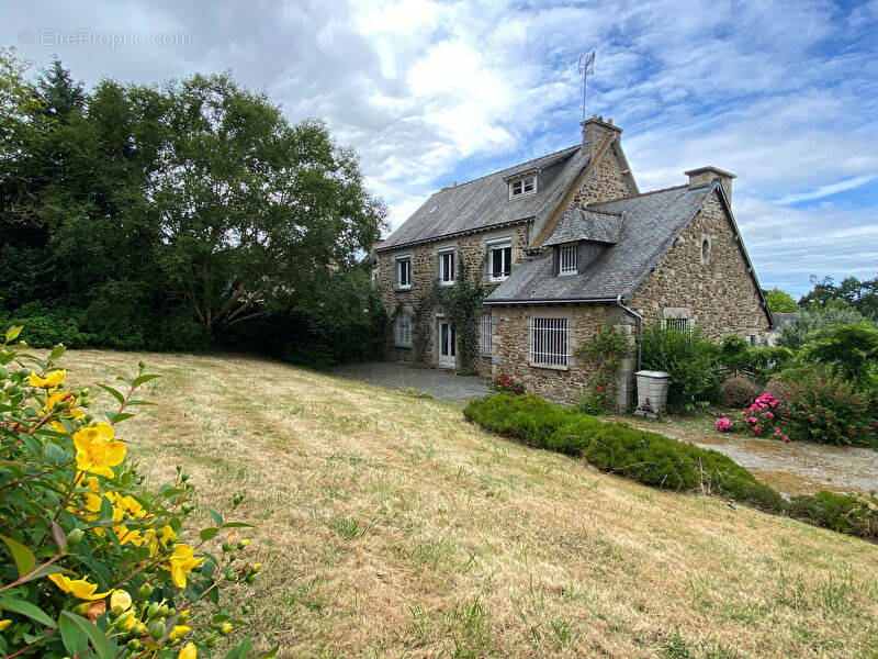 Maison à LAMBALLE