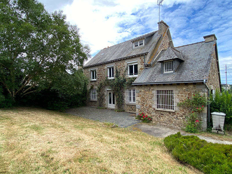 Maison à LAMBALLE