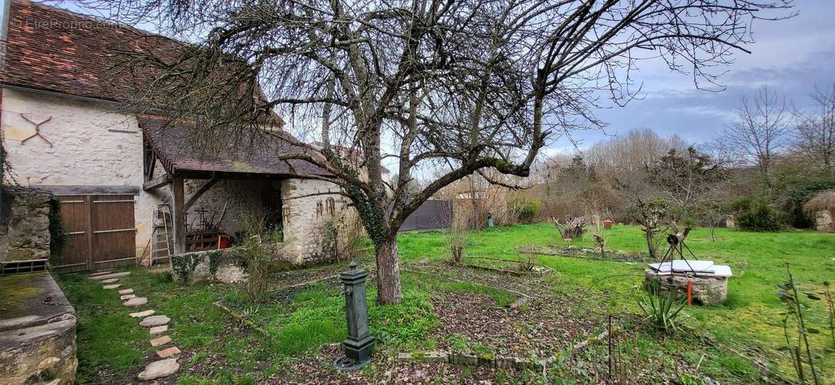 Photo 8 - Maison à SAINT-PIERRE-DE-MAILLE