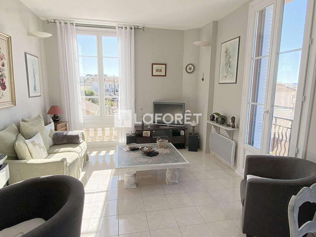 Appartement à SAINT-RAPHAEL