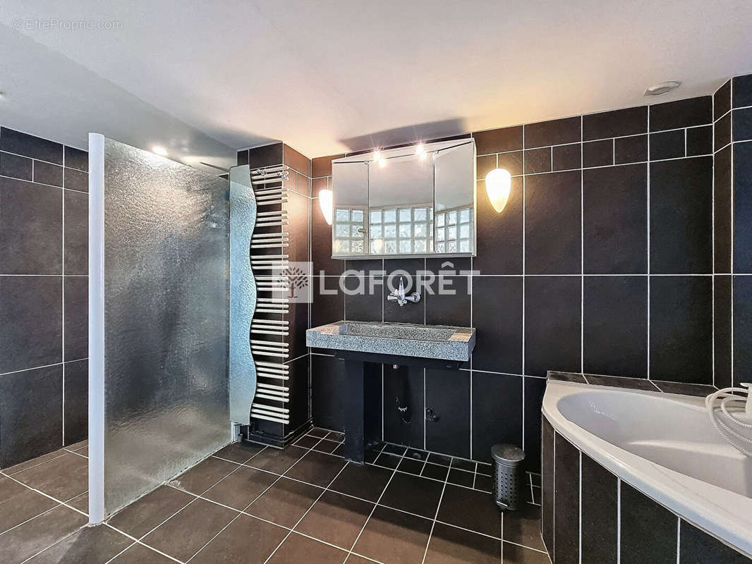 Appartement à NIEDERHAUSBERGEN