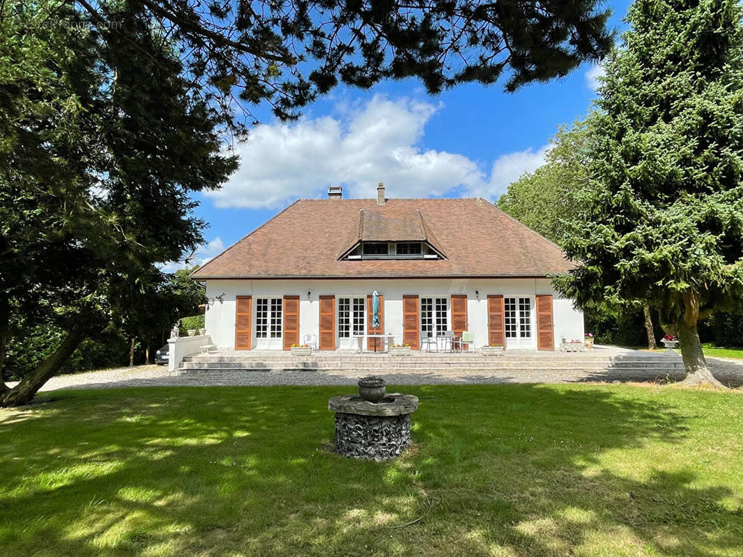 Maison à CHAUMONT-EN-VEXIN