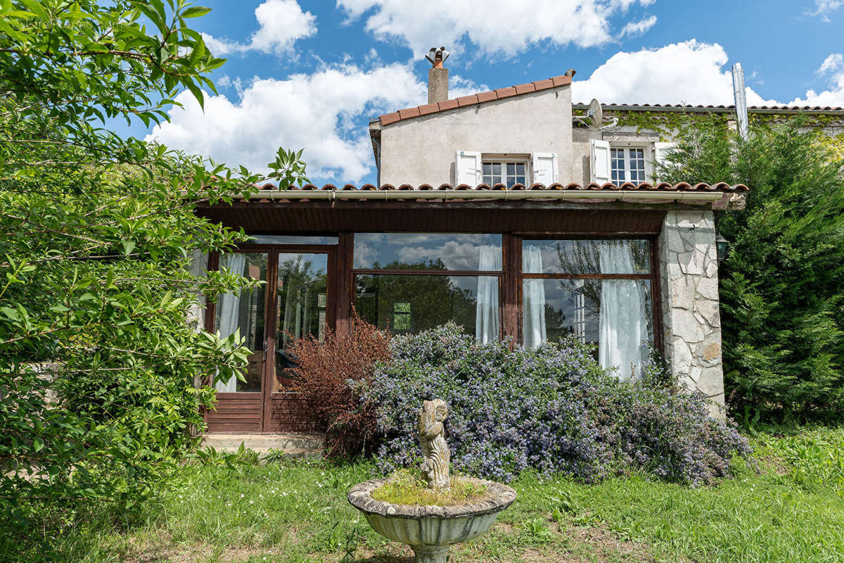 Maison à SAINTE-FLORINE