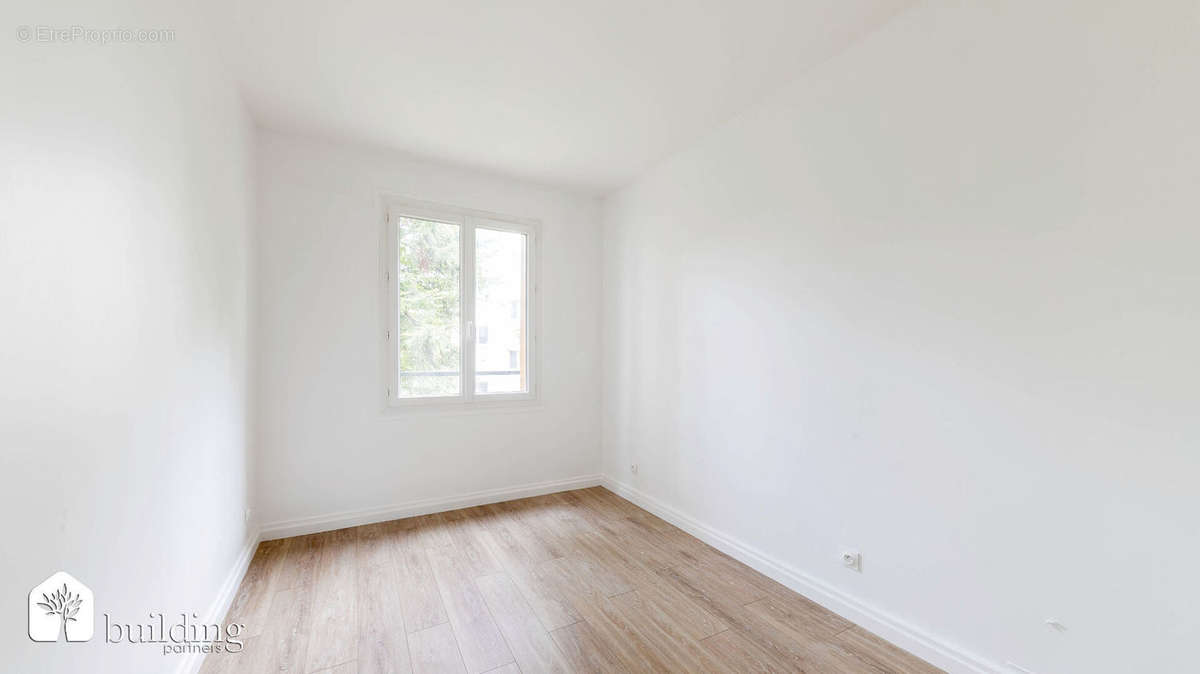 Appartement à LEVALLOIS-PERRET