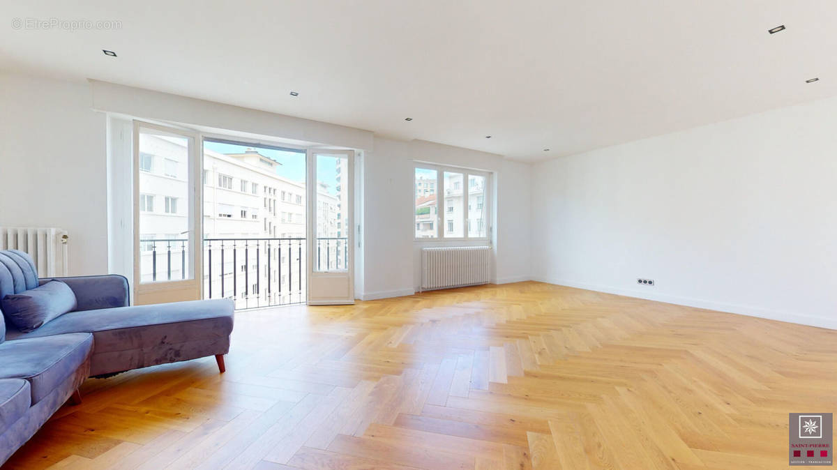 Appartement à LYON-6E