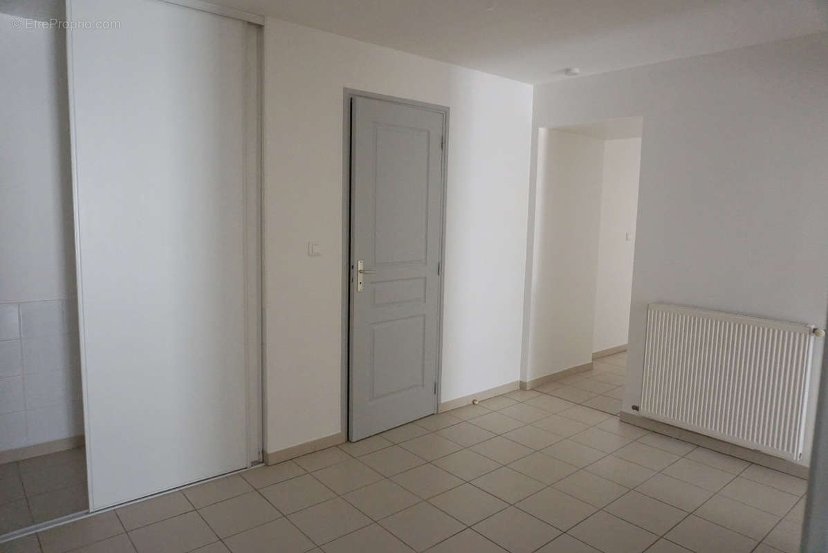 Appartement à PARAY-LE-MONIAL