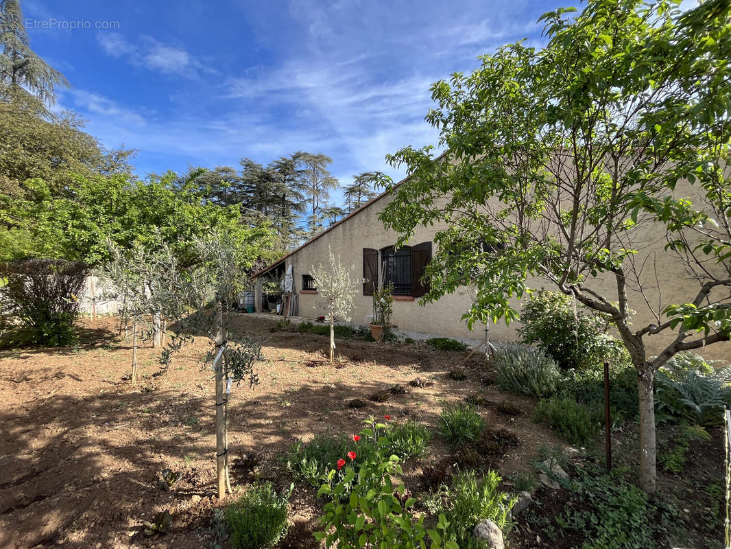 Maison à SAINT-MAXIMIN-LA-SAINTE-BAUME