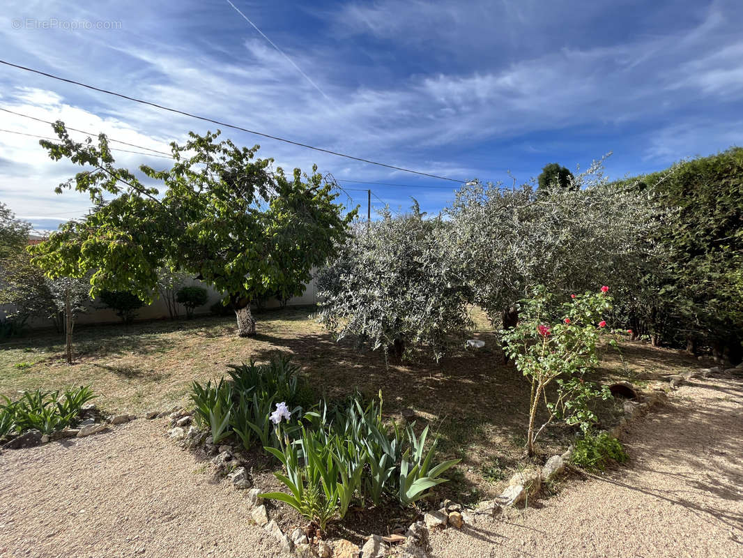 Maison à SAINT-MAXIMIN-LA-SAINTE-BAUME