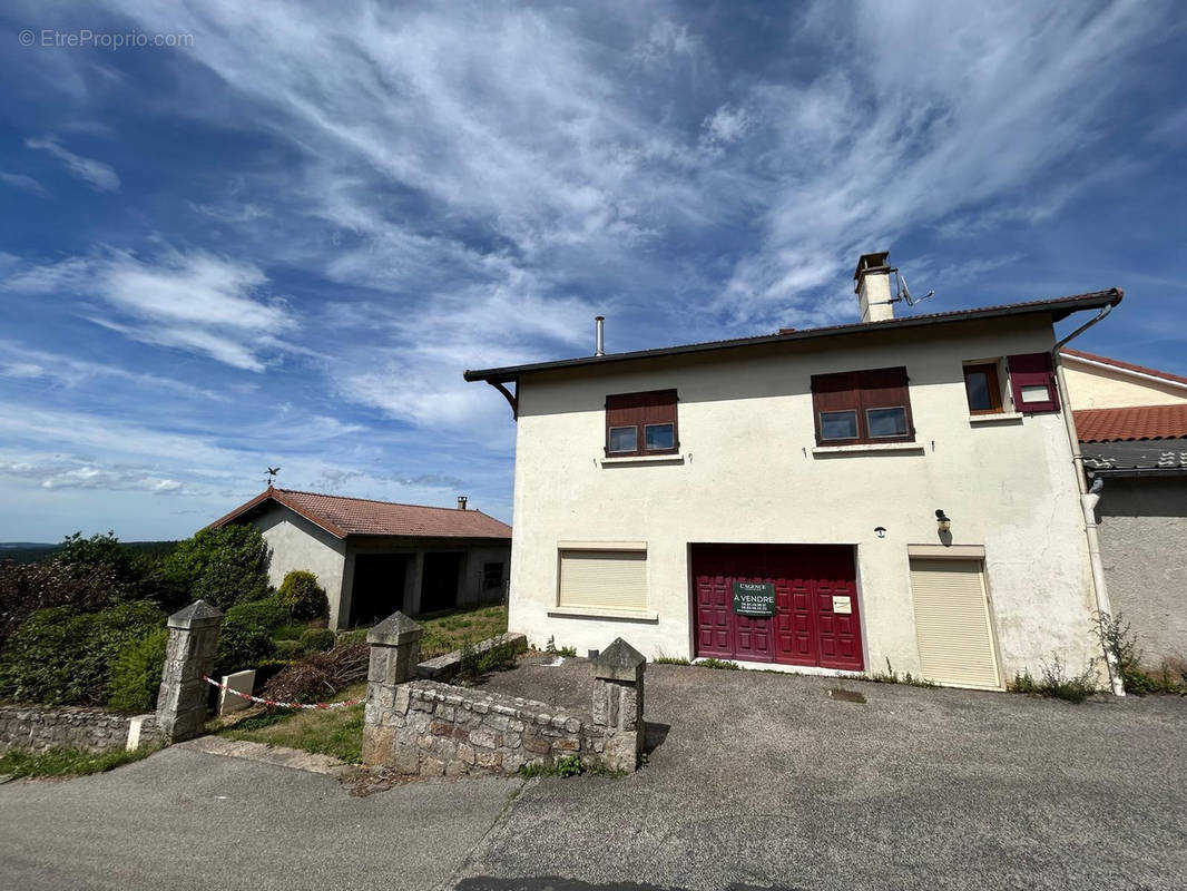 Maison à SAINT-BONNET-LE-FROID