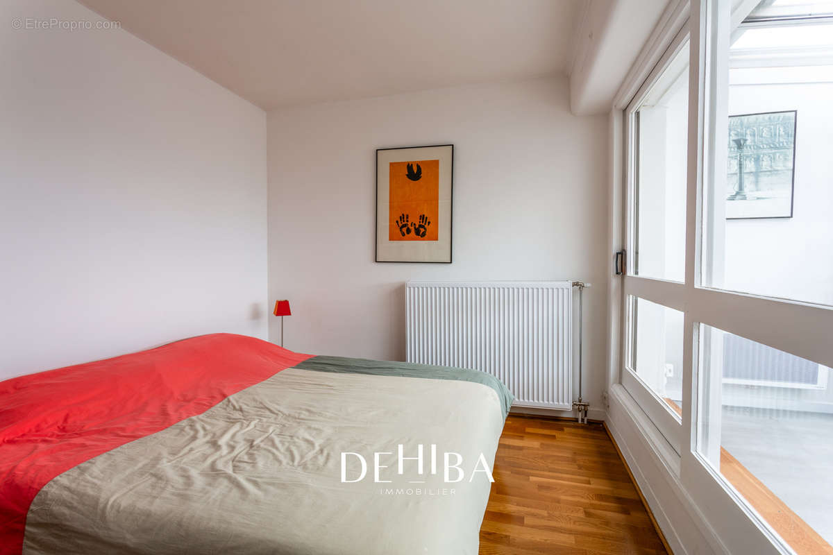 Appartement à PARIS-20E