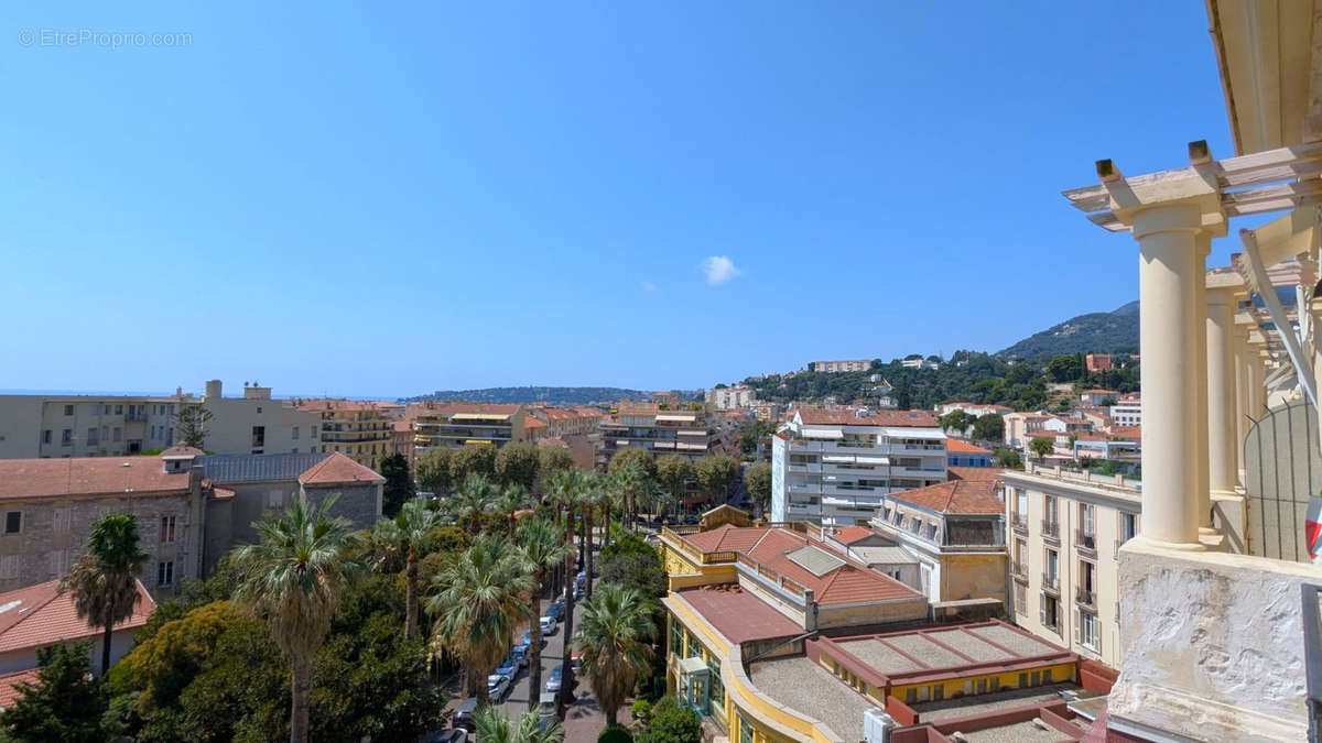 Appartement à MENTON