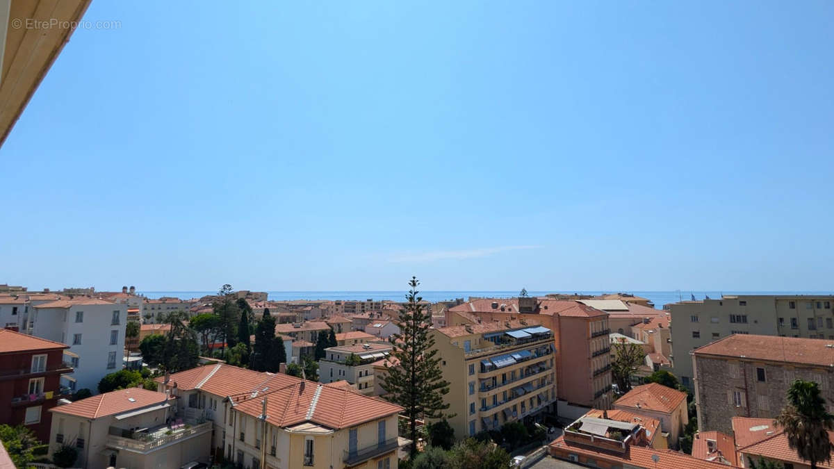 Appartement à MENTON