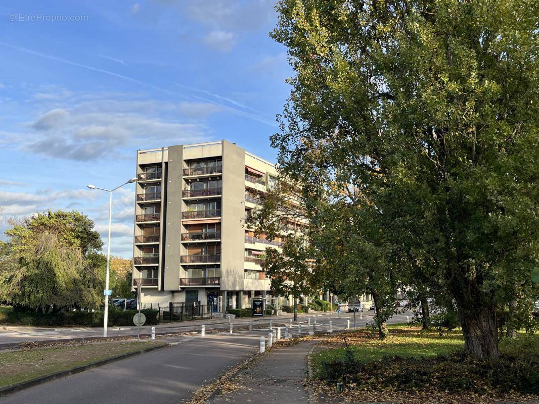 Commerce à DIJON