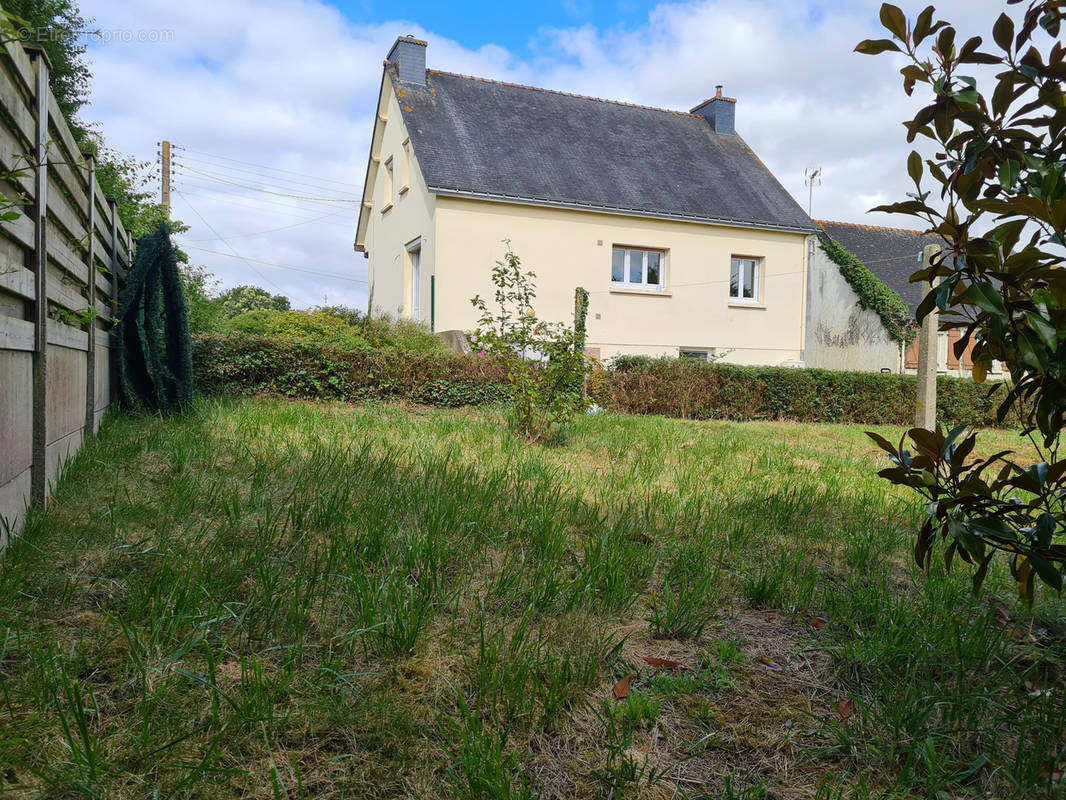 Maison à QUESSOY