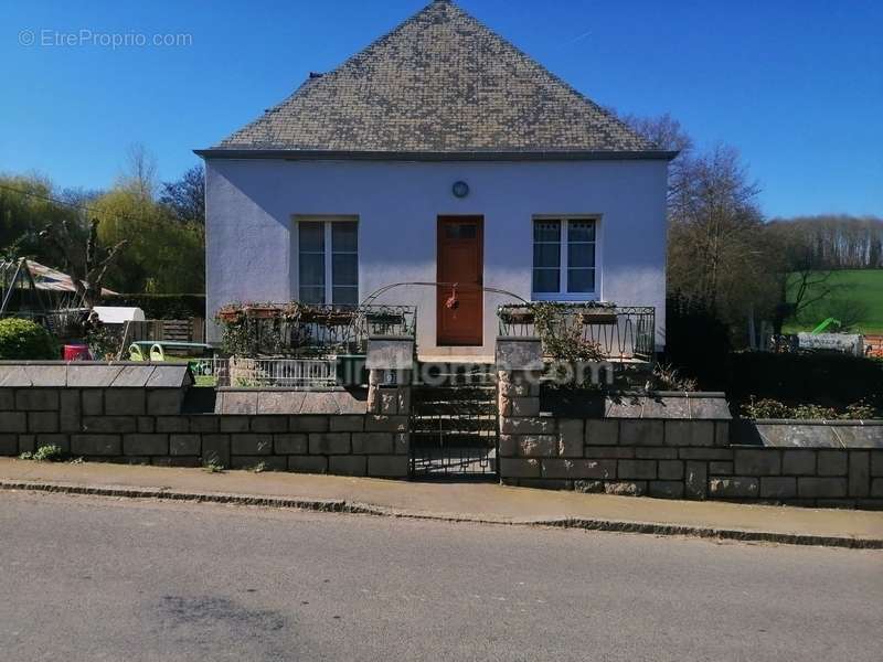 Maison à GUITTE