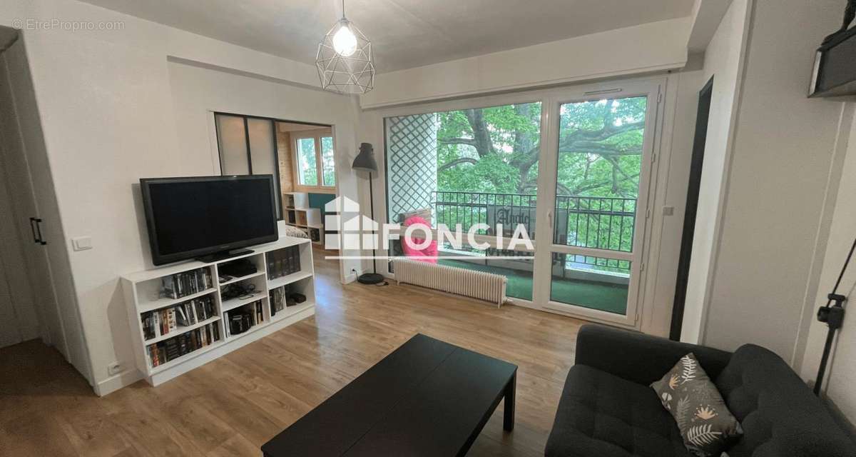 Appartement à CHATENAY-MALABRY