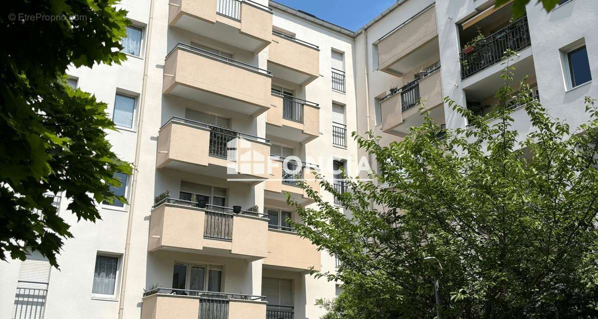 Appartement à PONTOISE