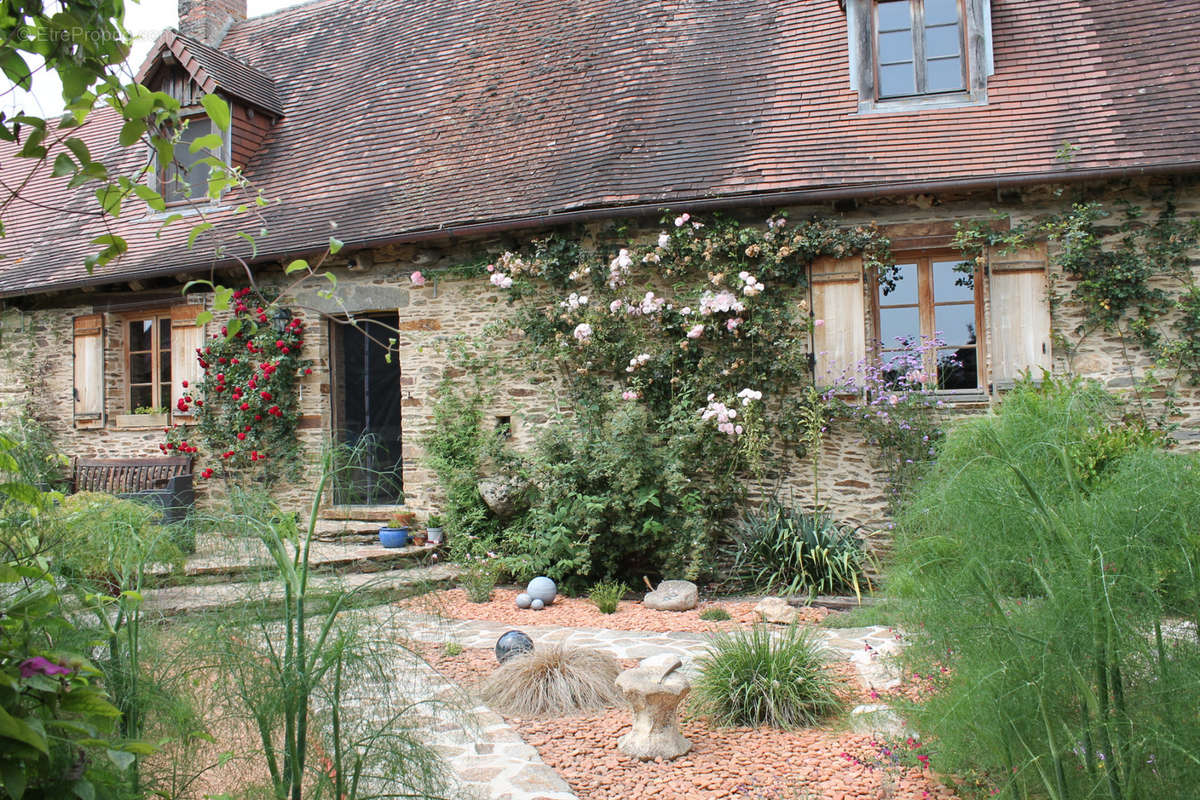 Maison à CHALEIX