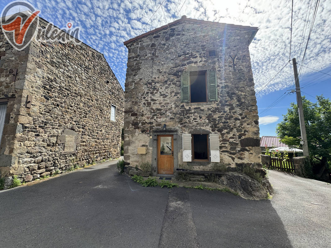 Maison à CHAMPEIX