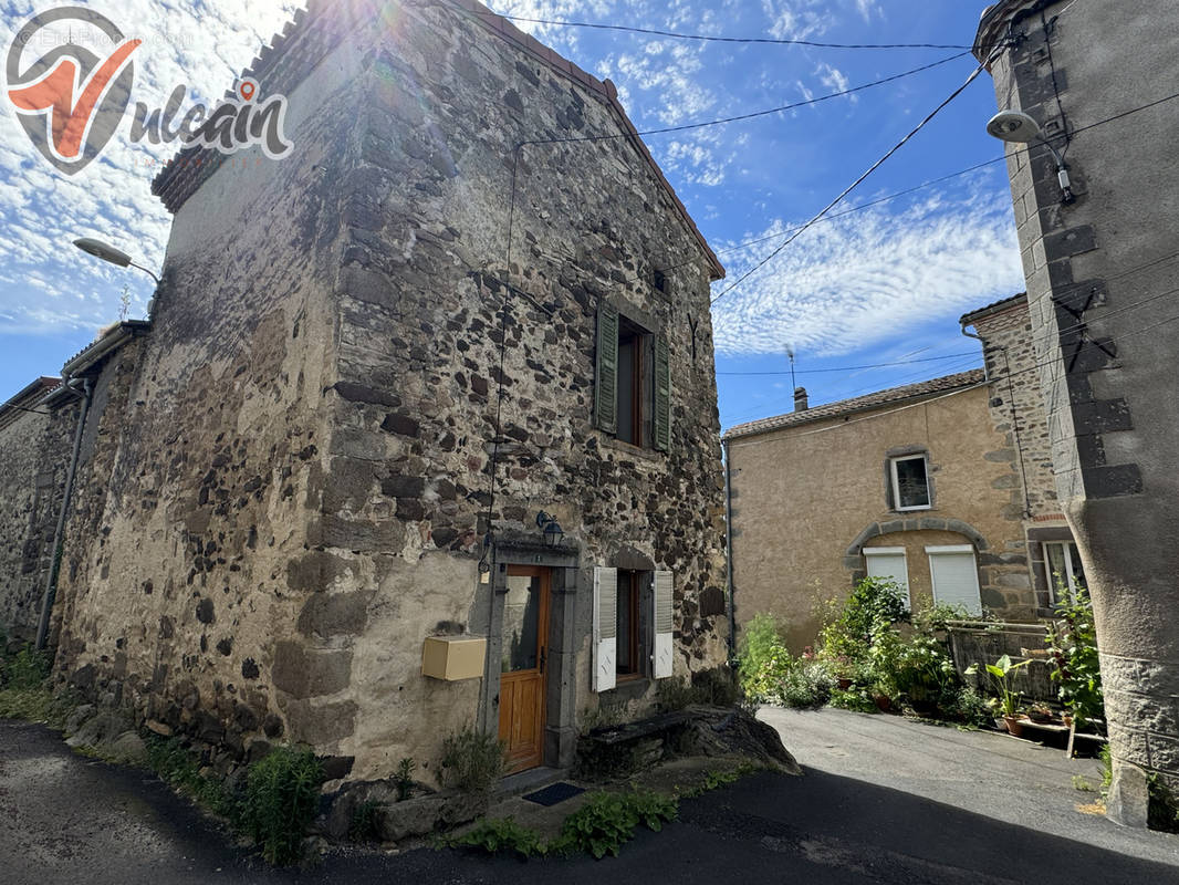 Maison à CHAMPEIX